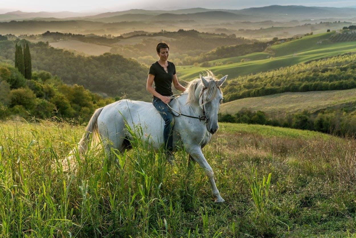 horseback-riding-in-tuscany